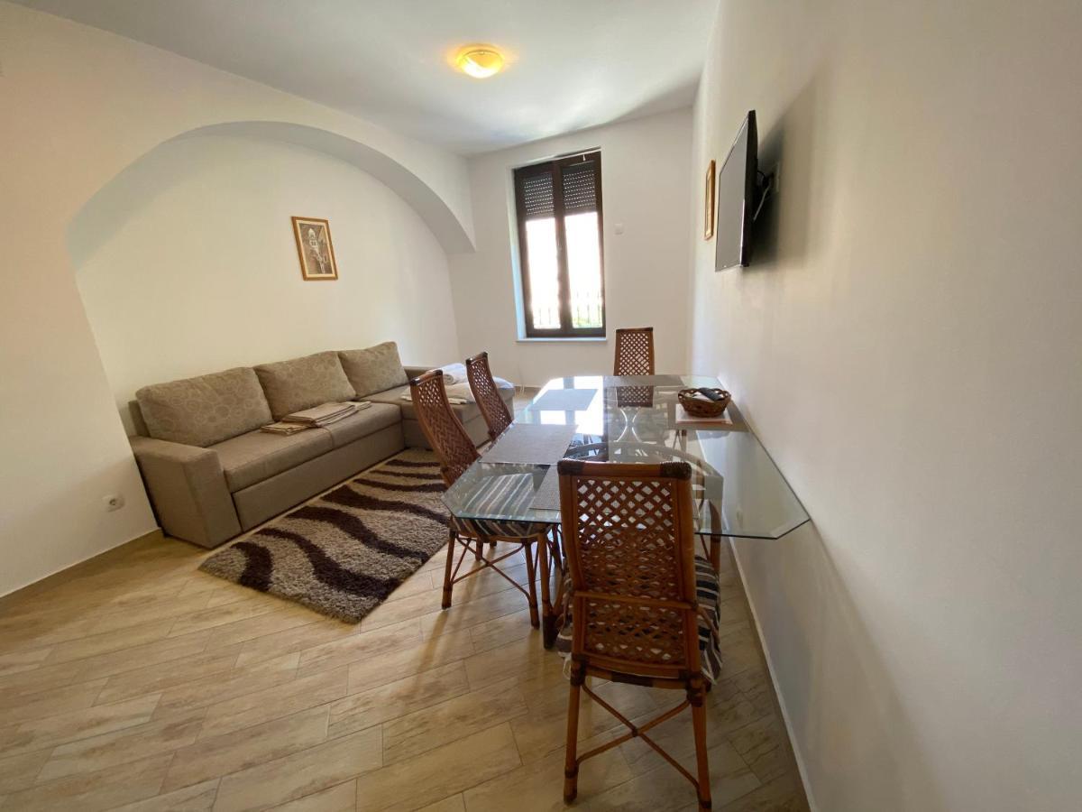 Apartments Nautica Novi Vinodolski Luaran gambar