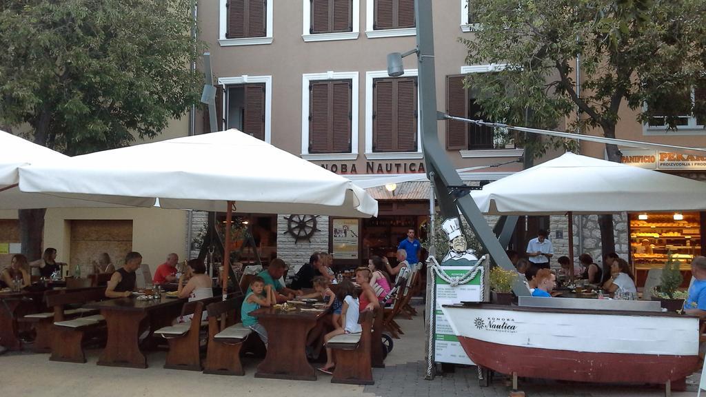 Apartments Nautica Novi Vinodolski Luaran gambar